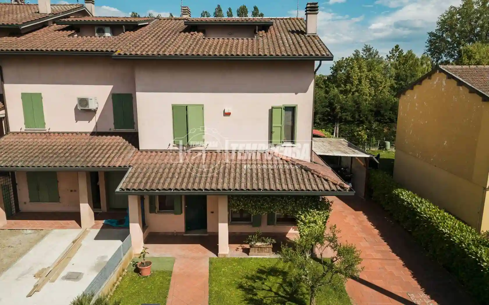 Villetta a schiera - foto 2