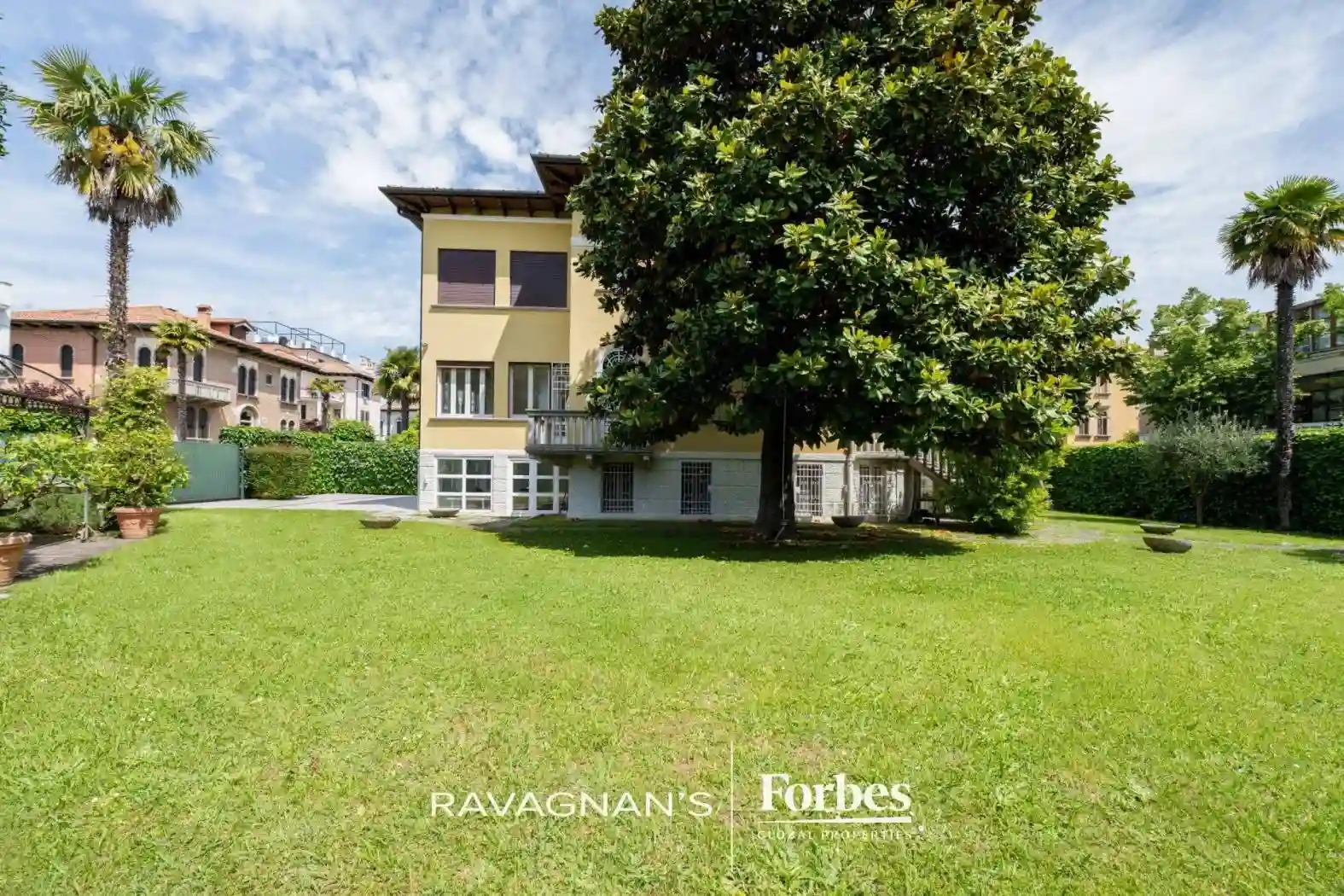 Villa - foto 2