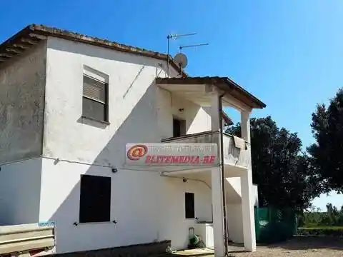 Villa in affitto a Montalto di Castro