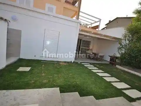 Appartamento in vendita a Montalto di Castro