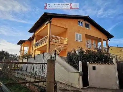 Appartamento in vendita a Montalto di Castro