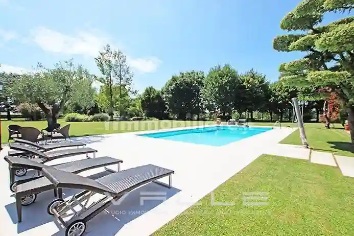 Villa - foto 5