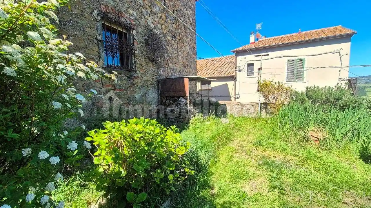Villa in vendita a Magliano in Toscana
