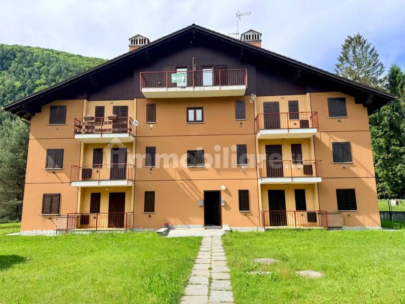 Appartamento in vendita a Craveggia