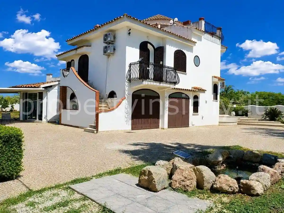 Villa - foto 2