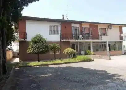 Appartamento in vendita a Agna