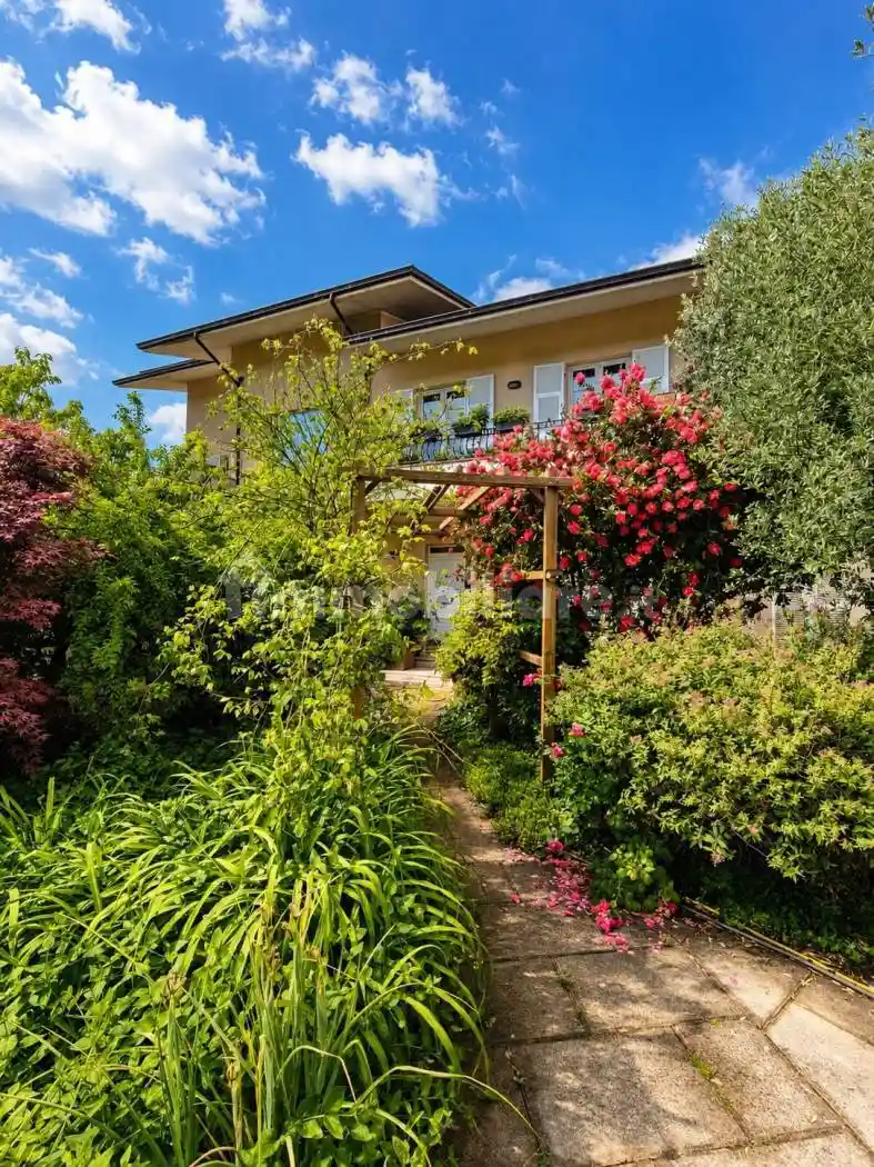 Villa in vendita a Villafranca in Lunigiana