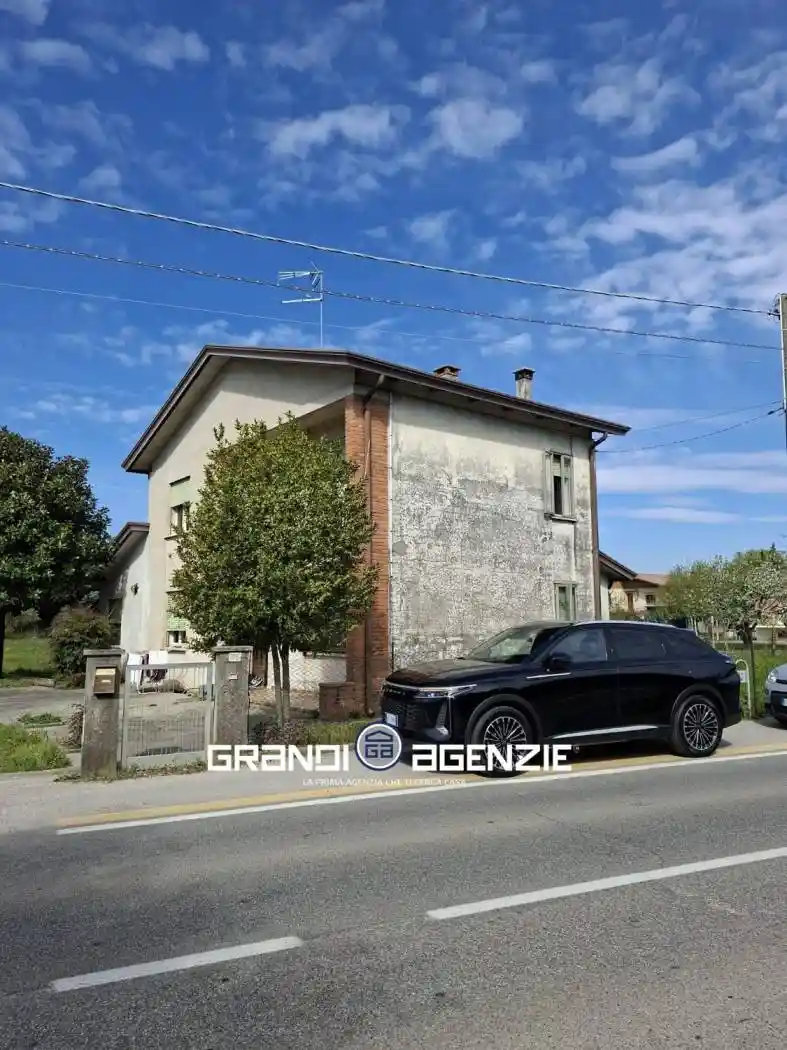 Villa in vendita a Povegliano