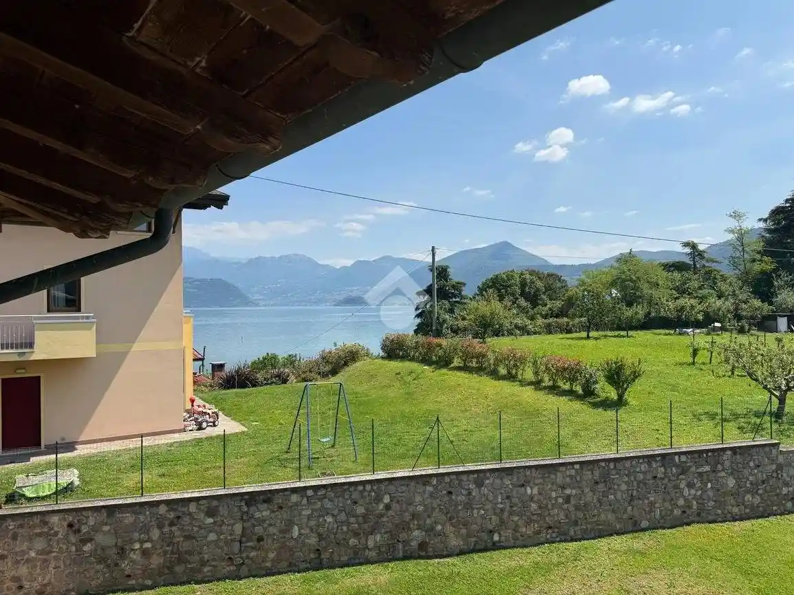 Casa indipendente in vendita a Iseo