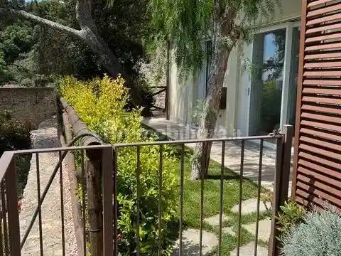 Appartamento in vendita a Borghetto Santo Spirito