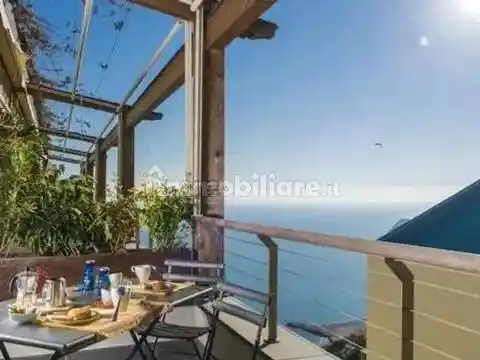 Appartamento in vendita a Bergeggi