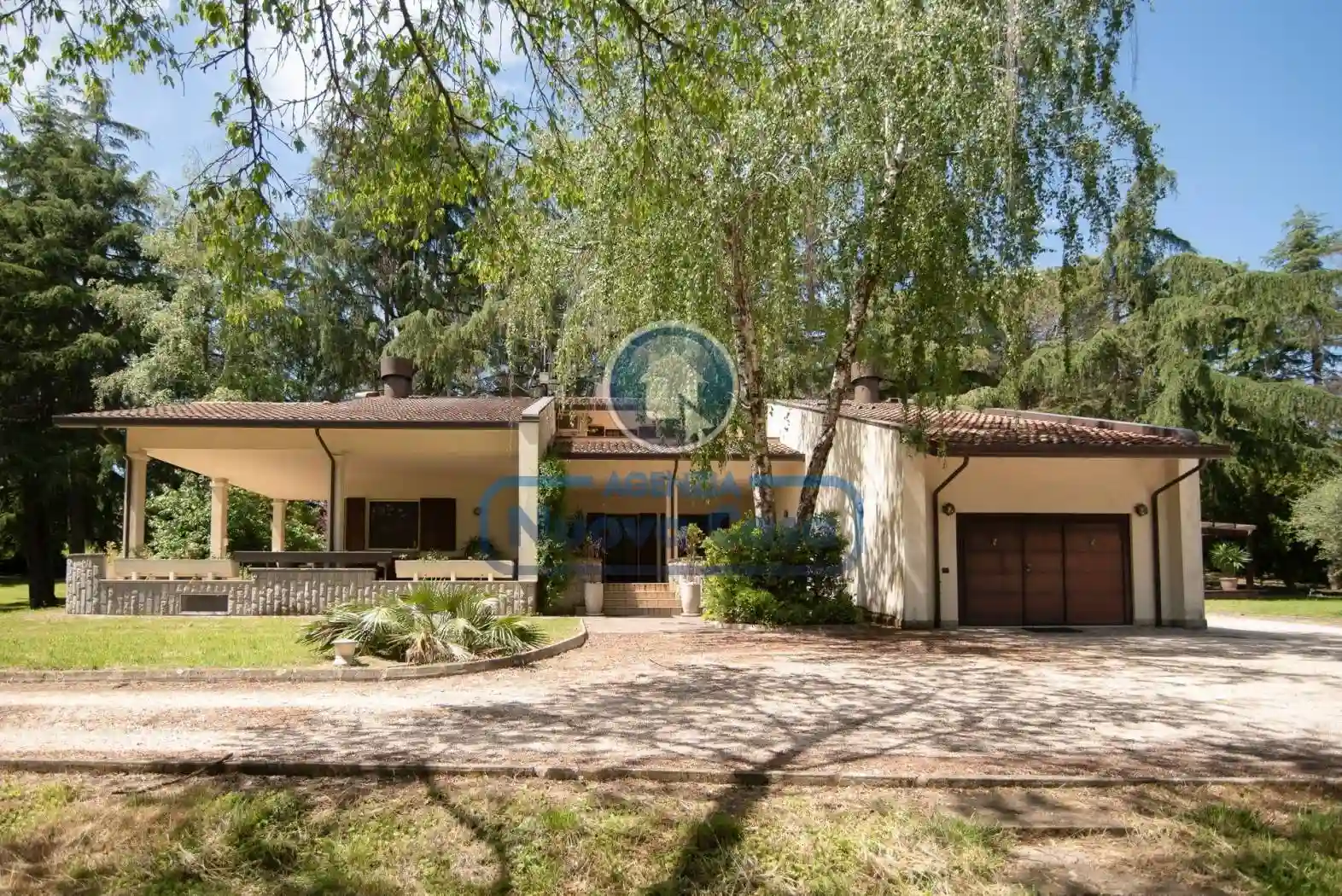 Villa - foto 2