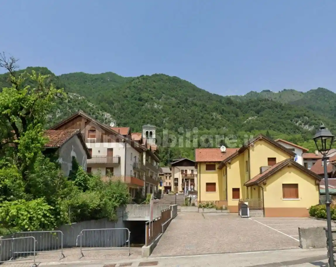 Appartamento in vendita a Barcis