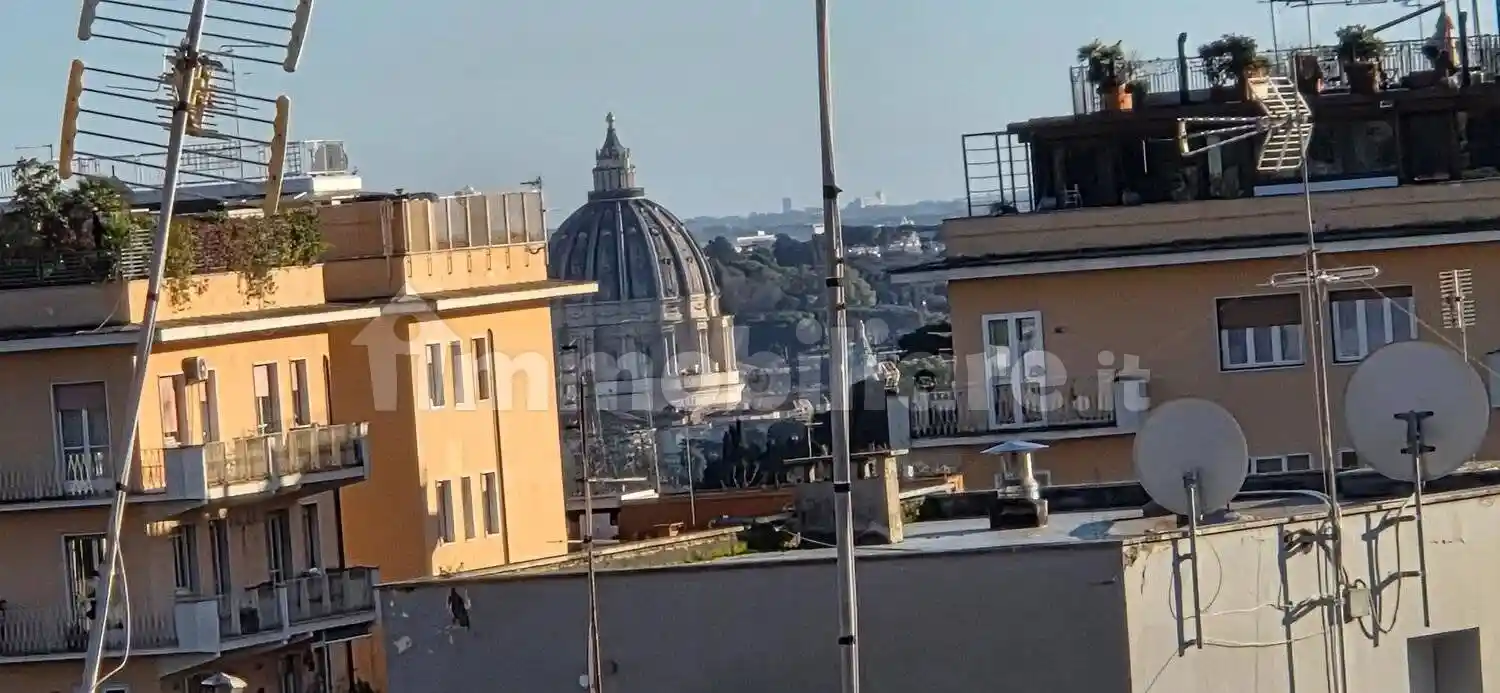 Appartamento in vendita a Roma