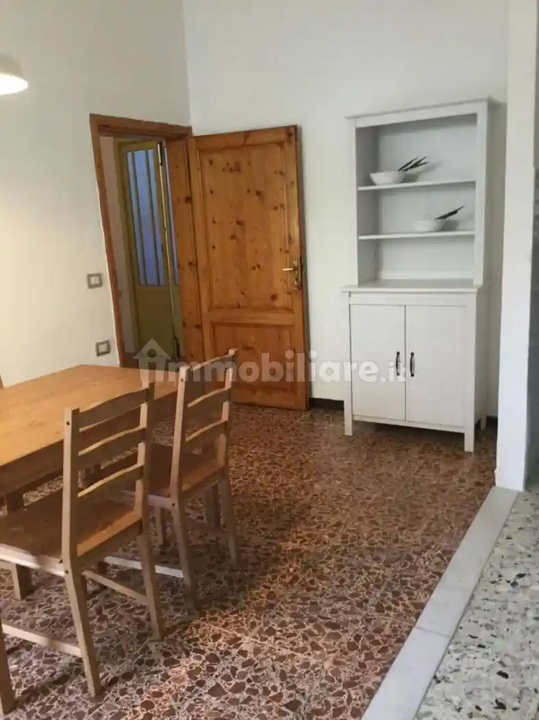 Casa indipendente in vendita a Prato
