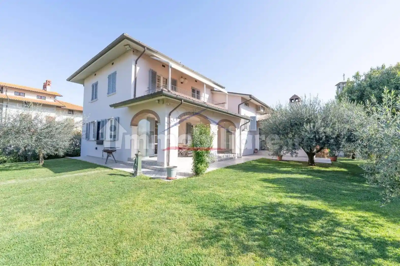 Casa indipendente in vendita a Marciano della Chiana