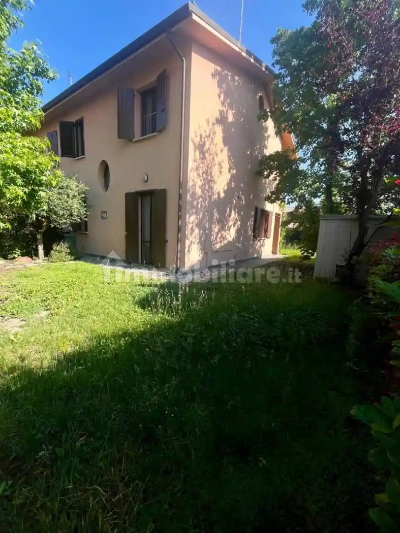 Villetta a schiera in vendita a Castel Guelfo di Bologna