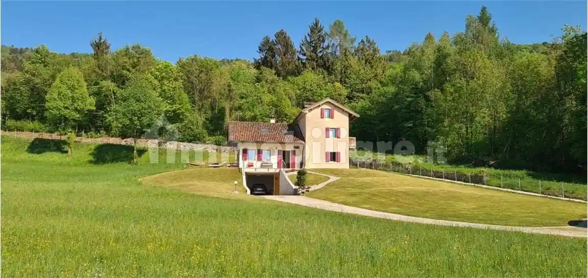 Villa in vendita a Belluno