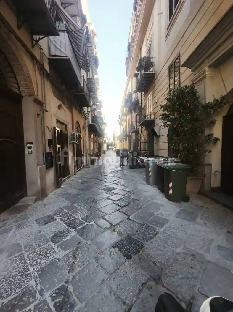 Appartamento in vendita a Palermo