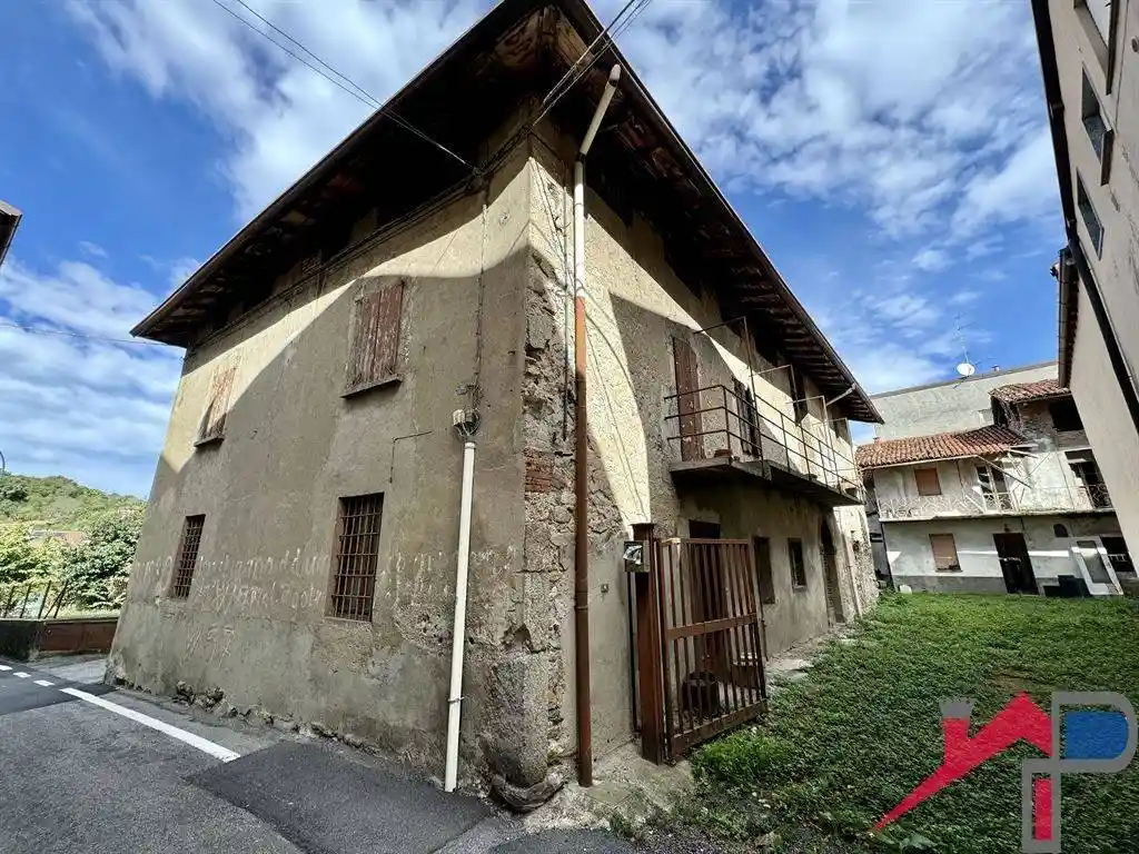 Rustico - Casale in vendita a Cisano Bergamasco