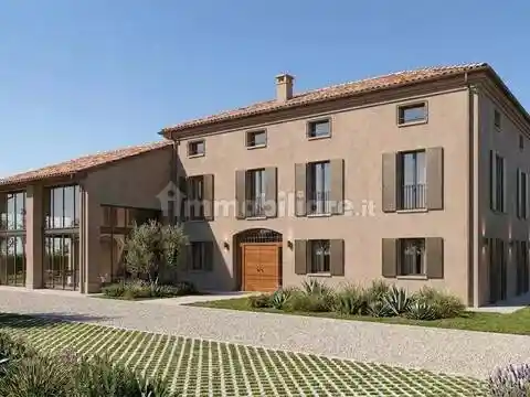 Rustico - Casale in vendita a Fidenza