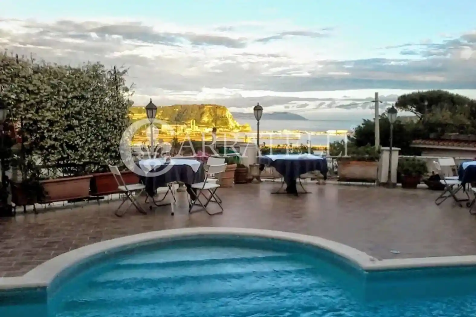 Villa in vendita a Pozzuoli