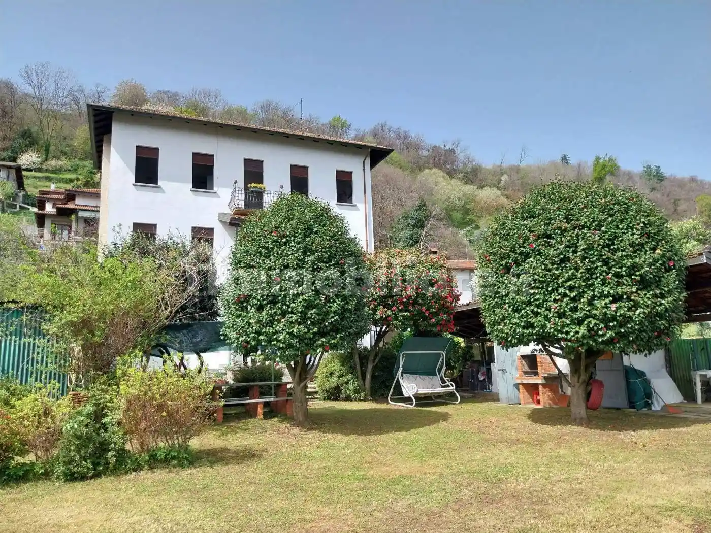 Villa in vendita a Meina