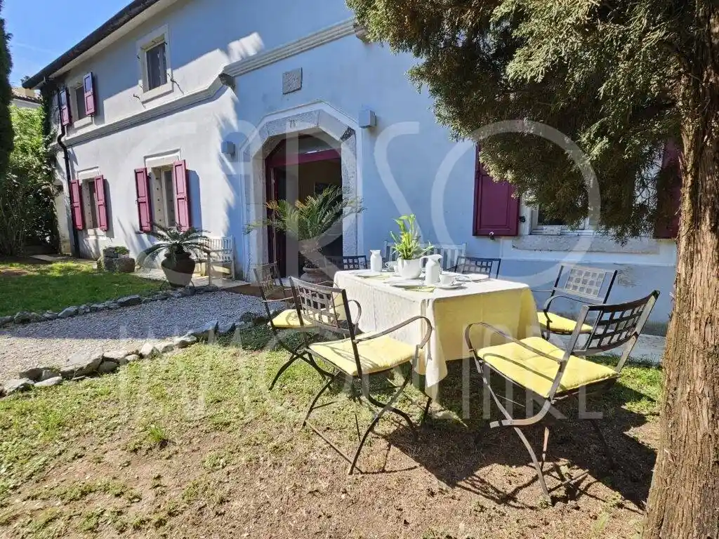 Villa in vendita a Duino-Aurisina