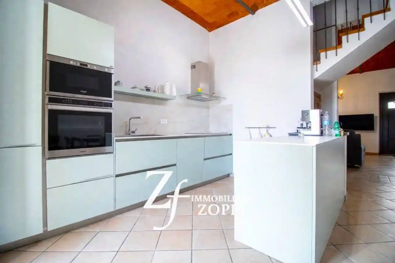 Villa in vendita a Prato