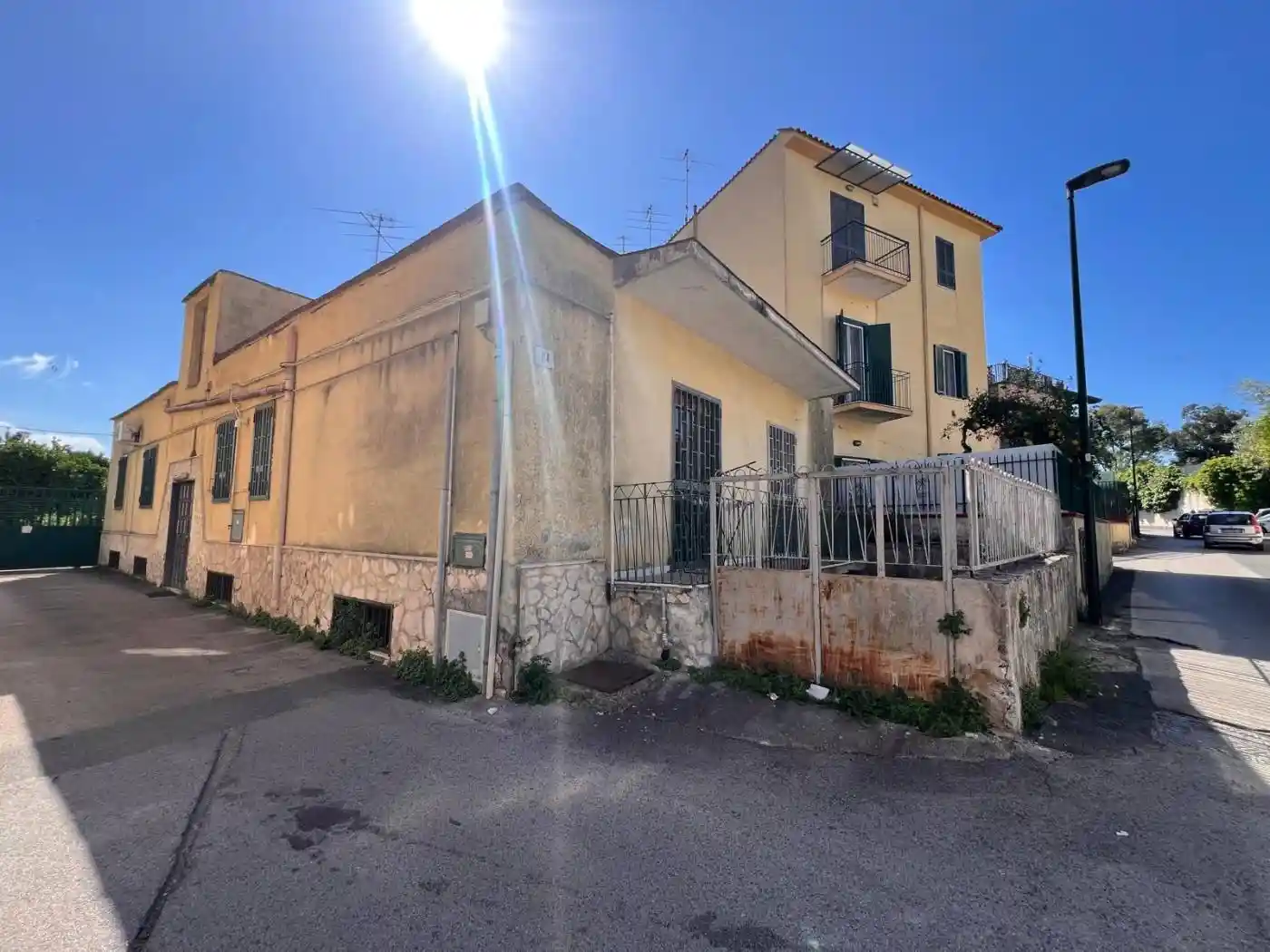 Appartamento in vendita a Napoli