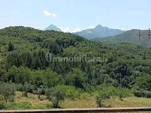 Villa in vendita a Casola in Lunigiana