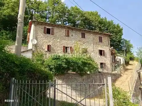 Villa in vendita a Ventasso