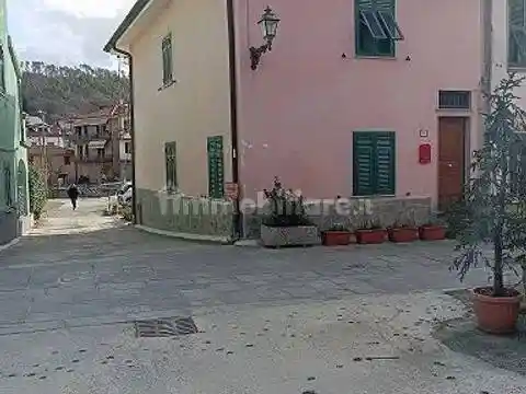 Villa in vendita a Riccò del Golfo di Spezia