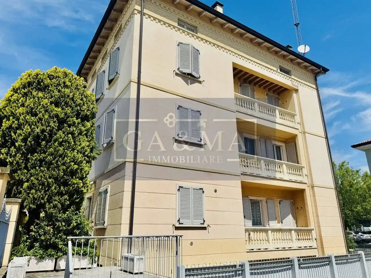 Appartamento in vendita a Parma