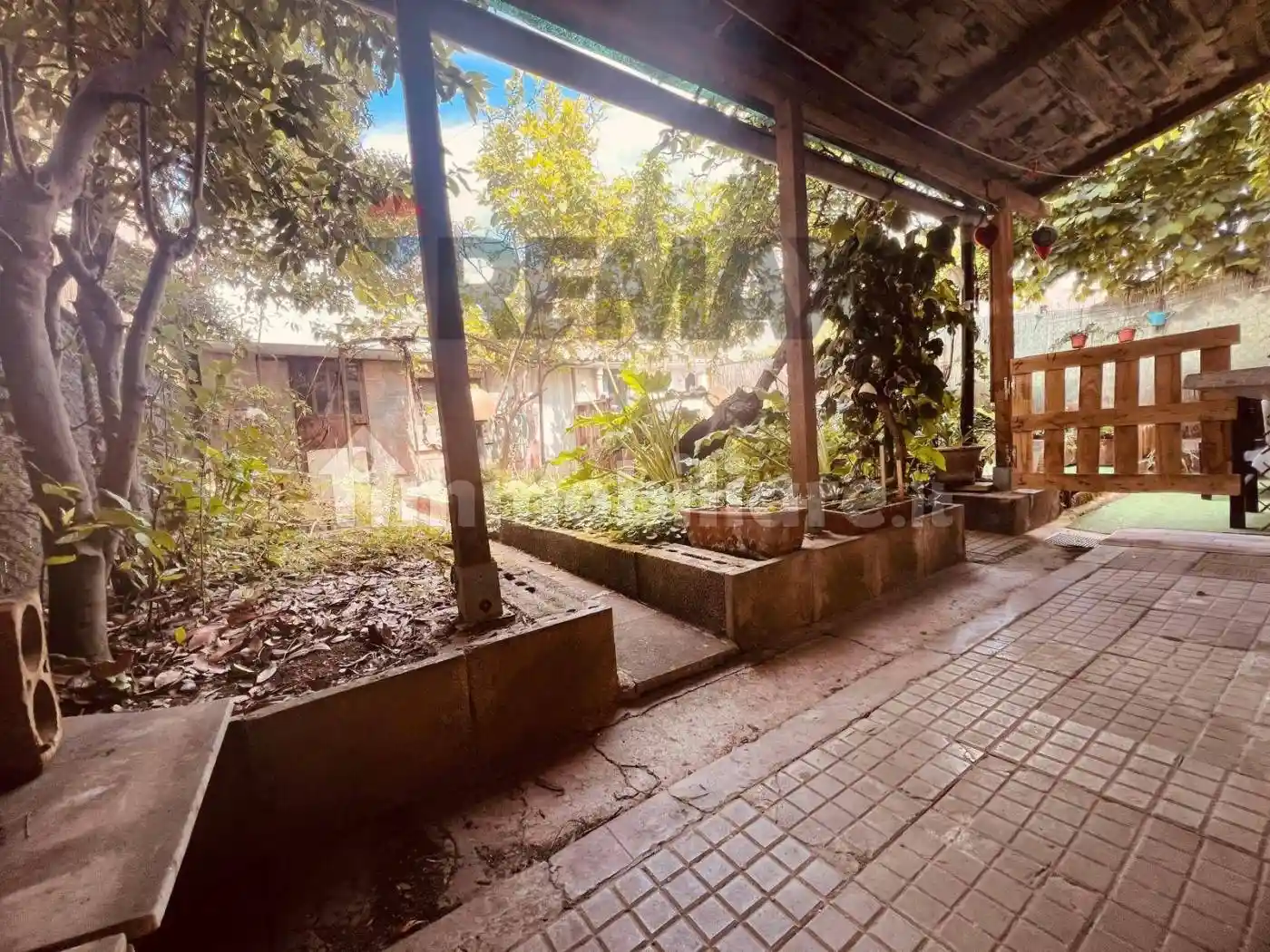 Casa indipendente in vendita a Cecina