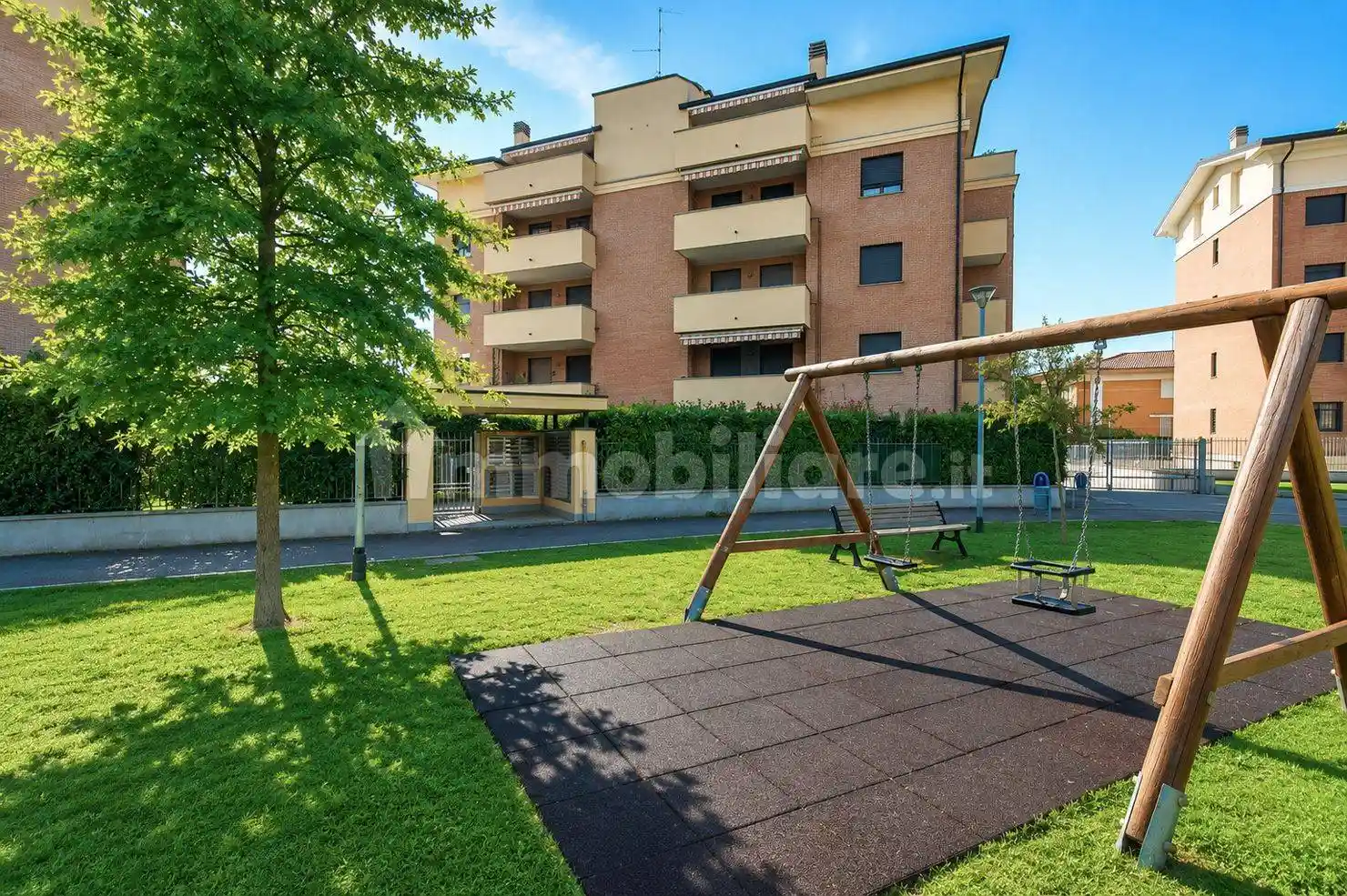 Appartamento in affitto a Saronno