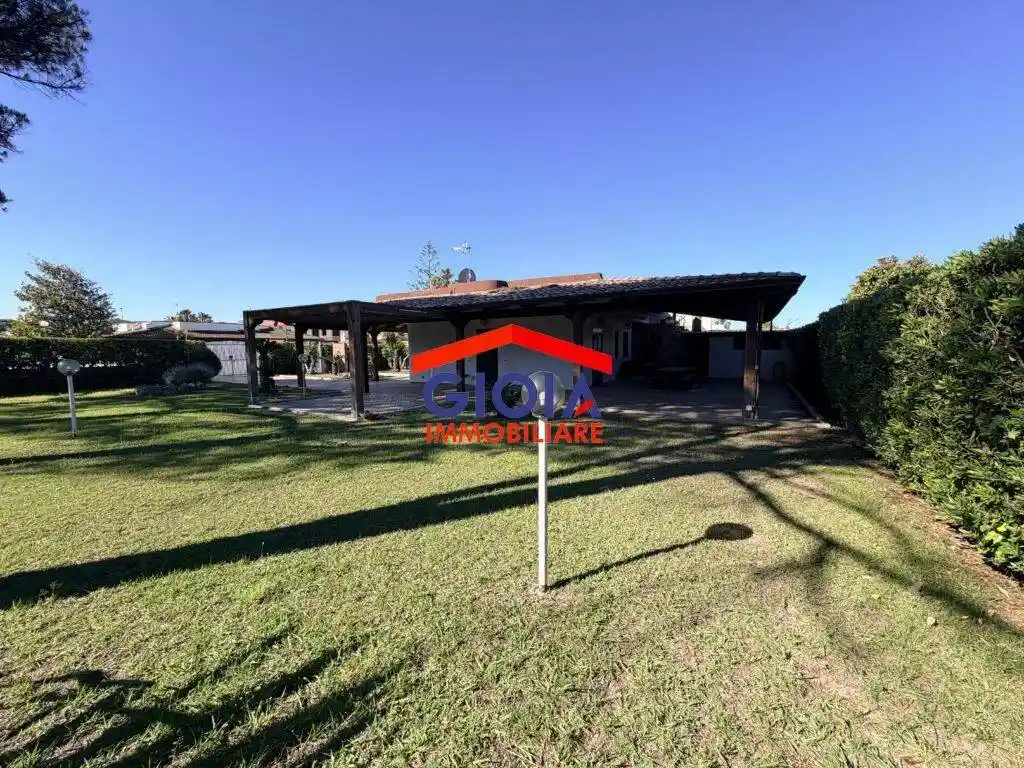 Villa in affitto a Sessa Aurunca