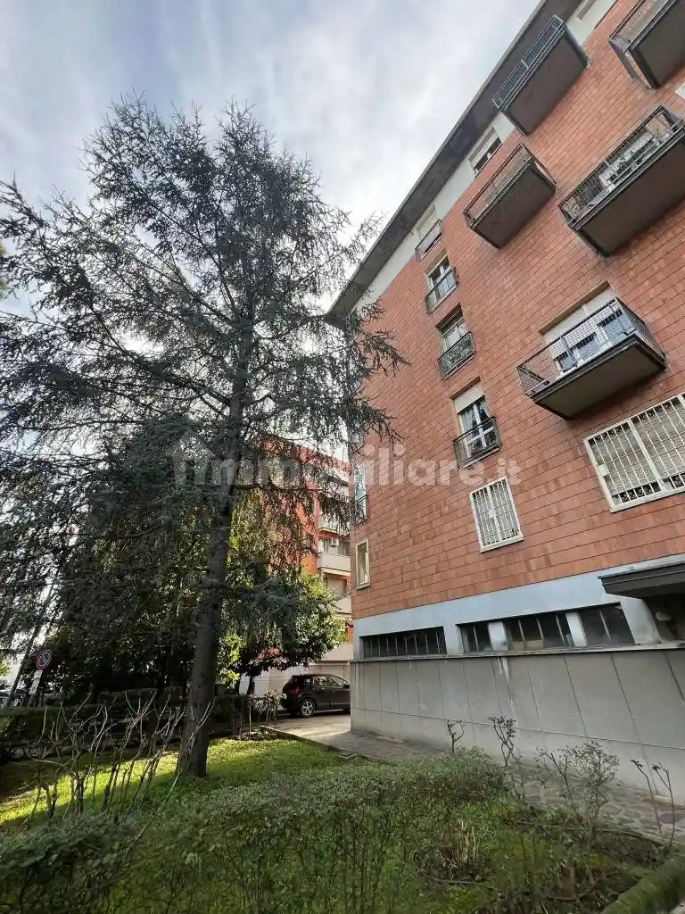 Appartamento in vendita a Bologna