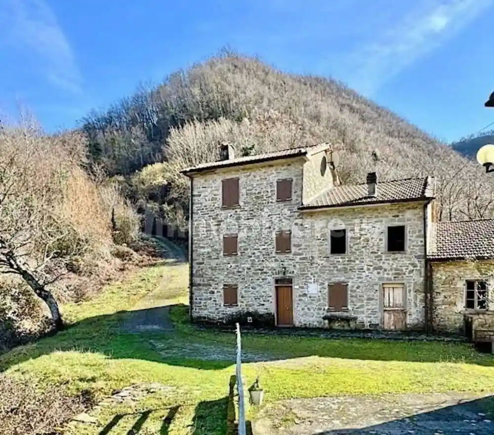 Rustico - Casale in vendita a Sambuca Pistoiese