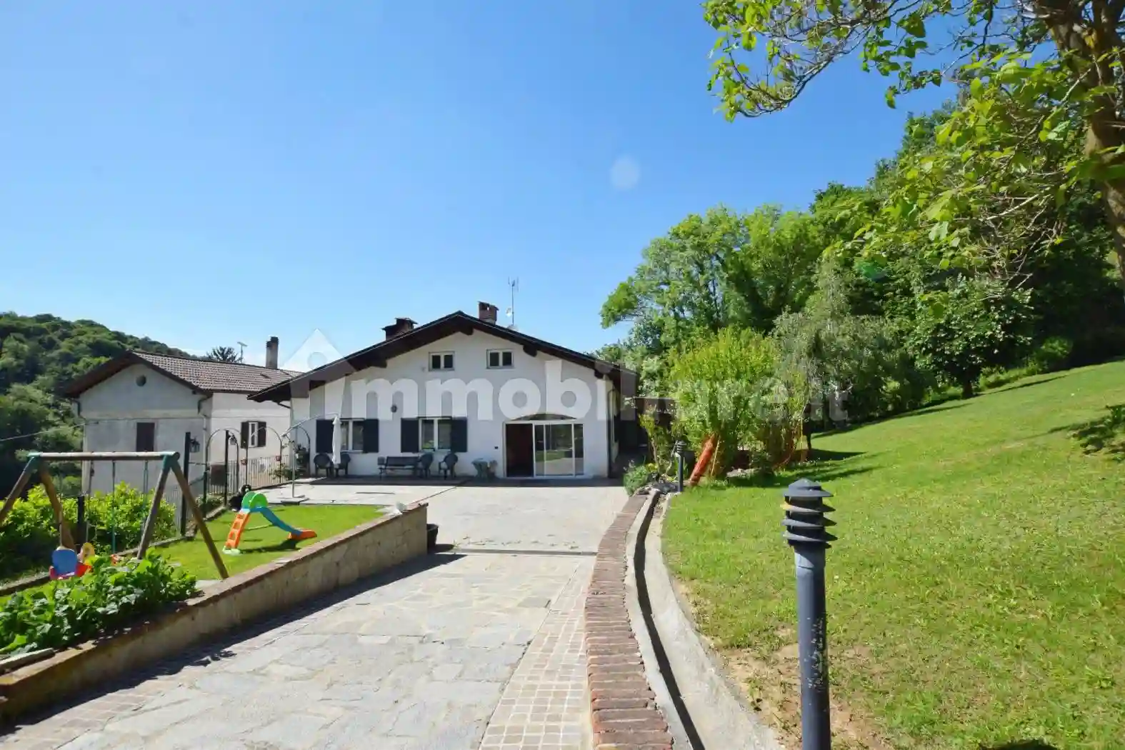 Villa - foto 2