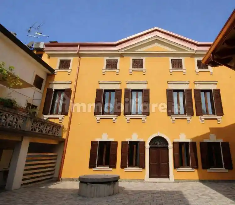 Appartamento in vendita a Sona