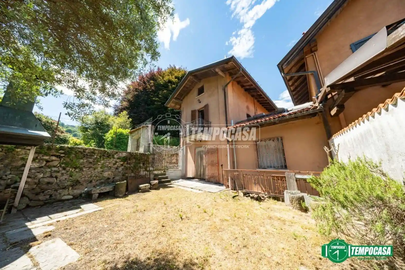 Casa indipendente in vendita a Stresa