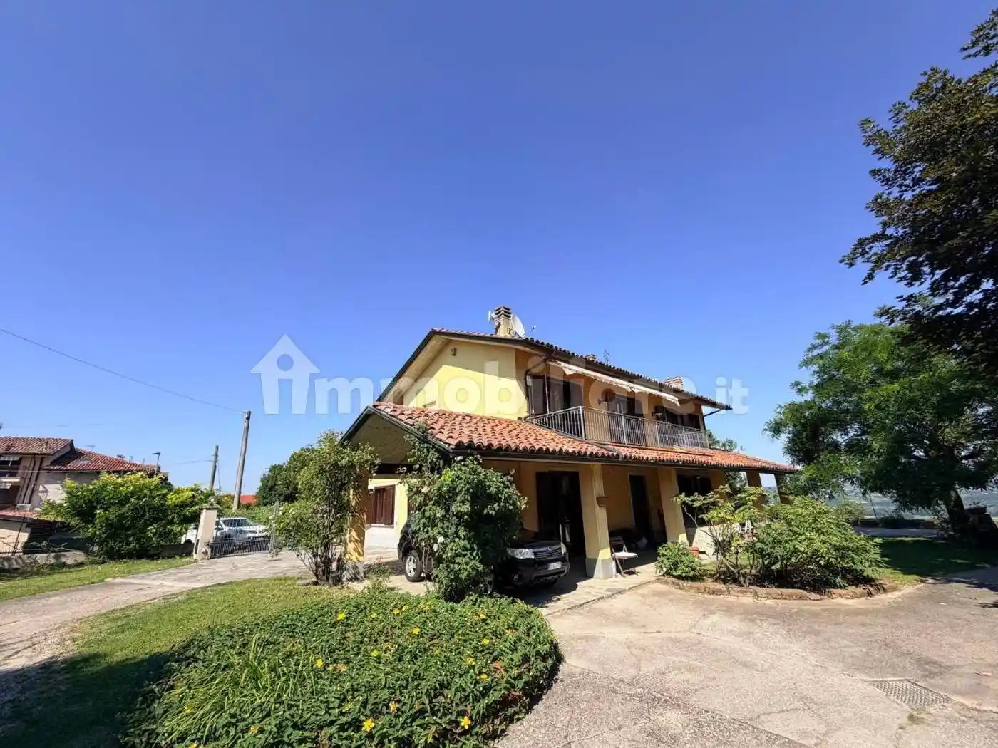 Villa in vendita a Magliano Alfieri