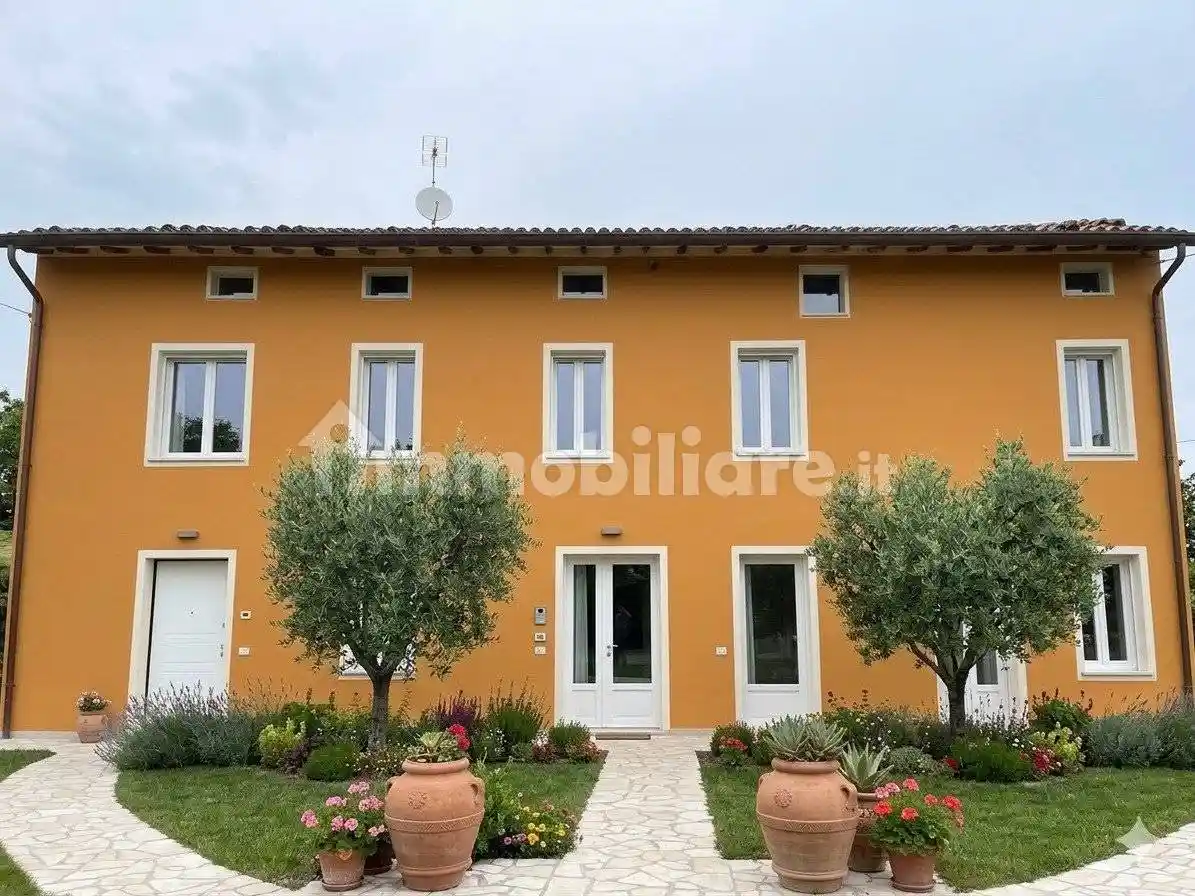 Casa indipendente in vendita a Brescello
