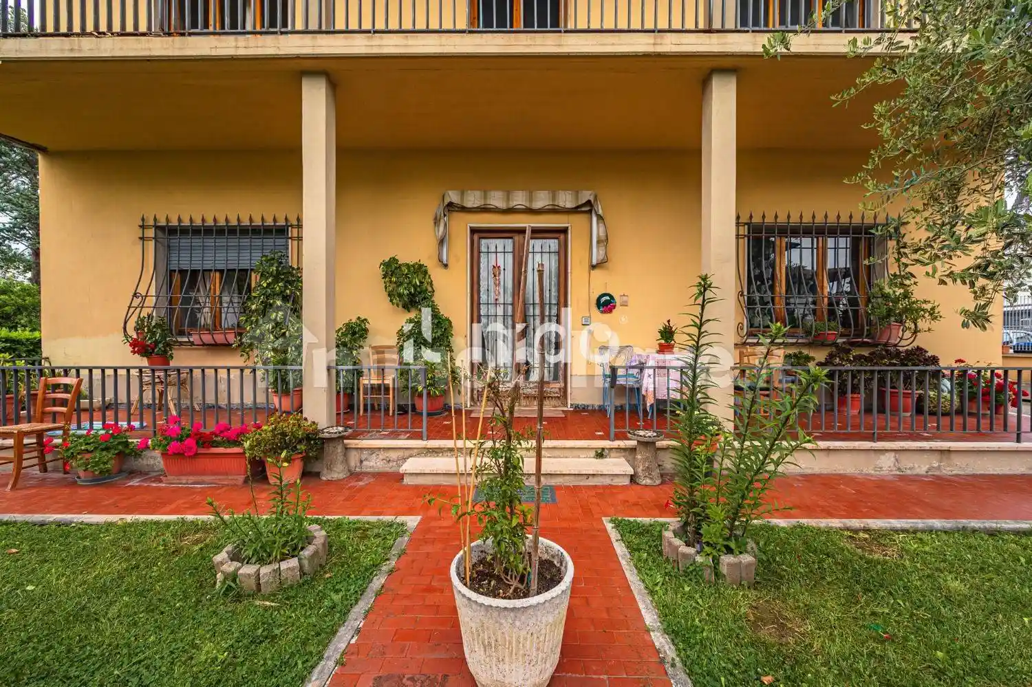 Villa in vendita a Massa e Cozzile