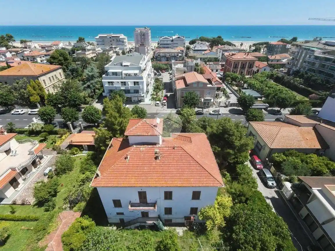 Villa in vendita a Roseto degli Abruzzi