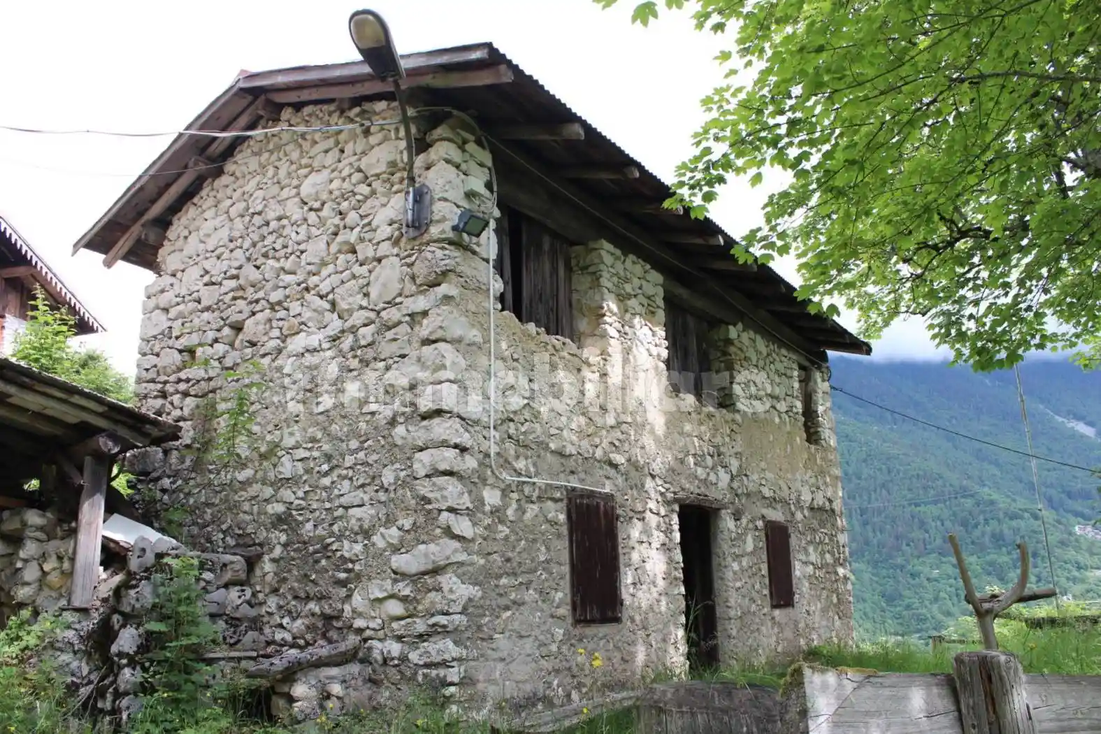 Rustico - Casale in vendita a Castello Tesino