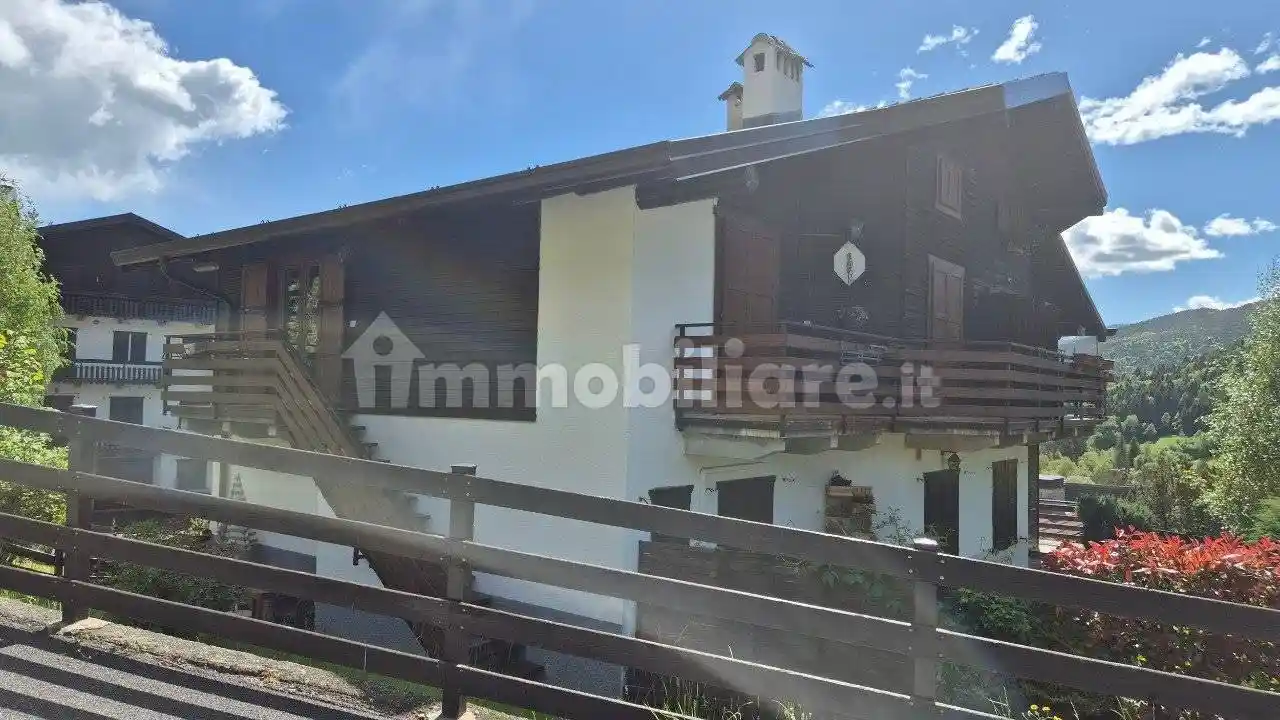 Appartamento in vendita a Borno