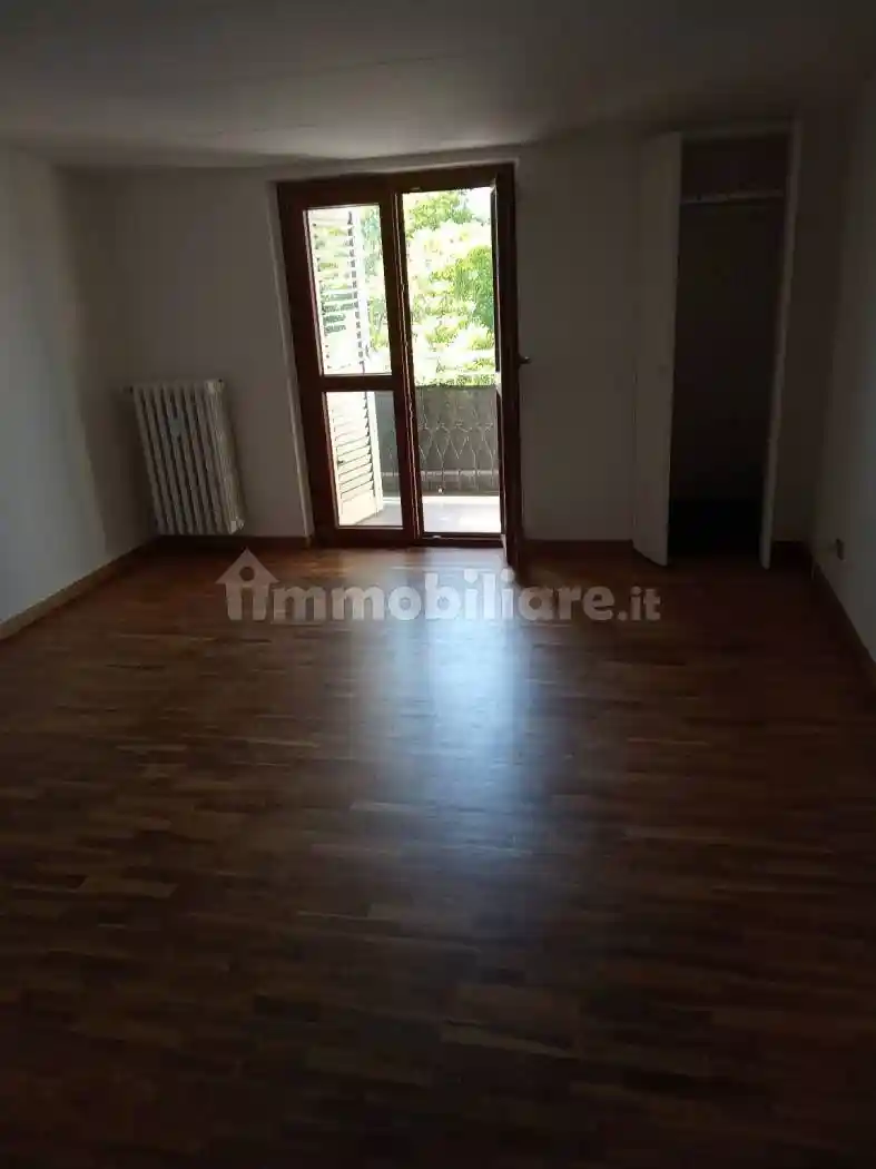 Appartamento in affitto a Robassomero