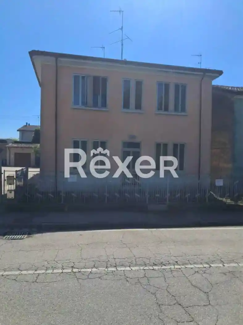Casa indipendente in vendita a Borgo Virgilio